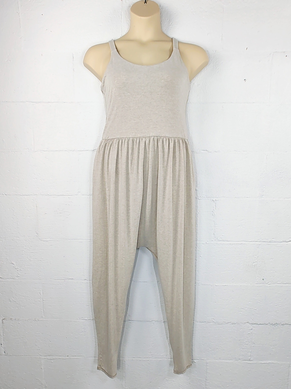 Imbodhi Bodhi Sleeveless Jumper